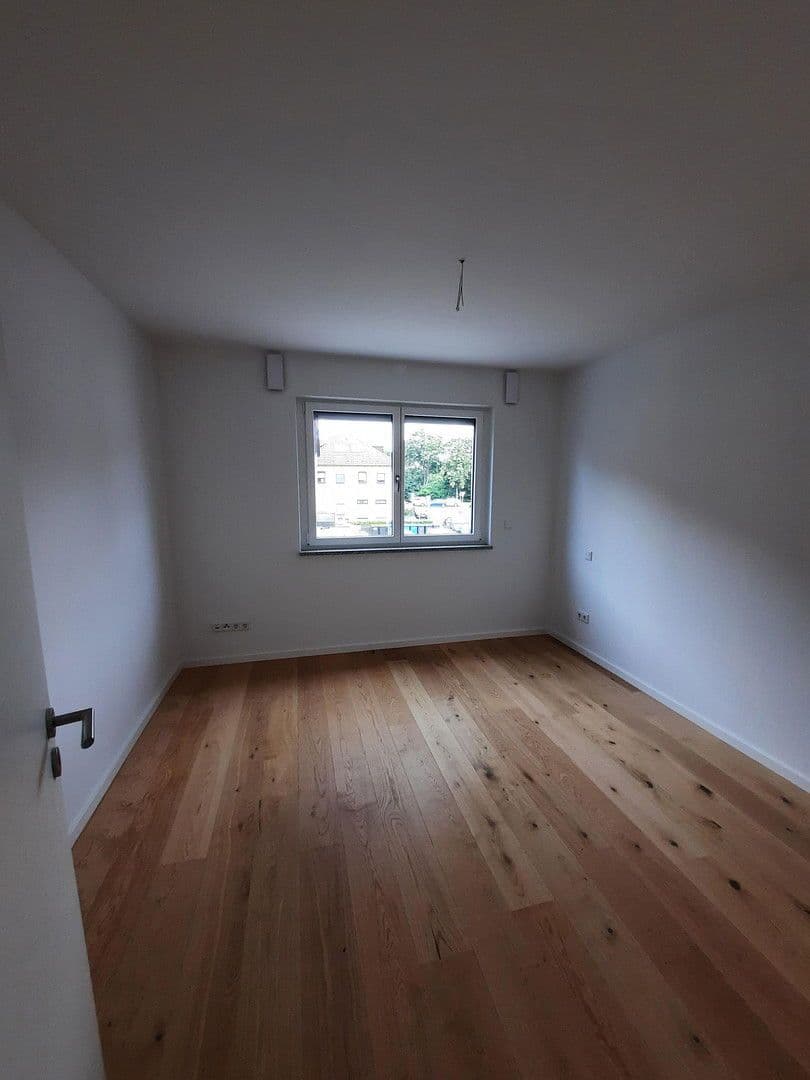 Prenájom bytu 3-izbový 77 m², Hopfengartenweg 8, Nürnberg, Bavorsko Prenájom bytu 3-izbový 77 m², Hopfengartenweg 8, Nürnberg, Bavorsko
