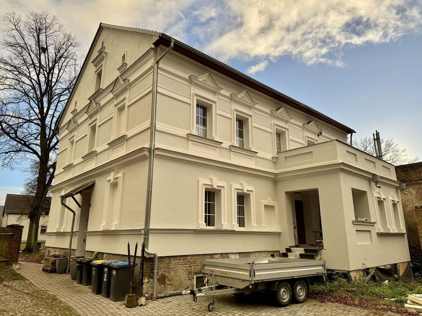 Prenájom bytu 3-izbový 150 m², Dorfaue 74, Oberkrämer, Brandenbursko Prenájom bytu 3-izbový 150 m², Dorfaue 74, Oberkrämer, Brandenbursko