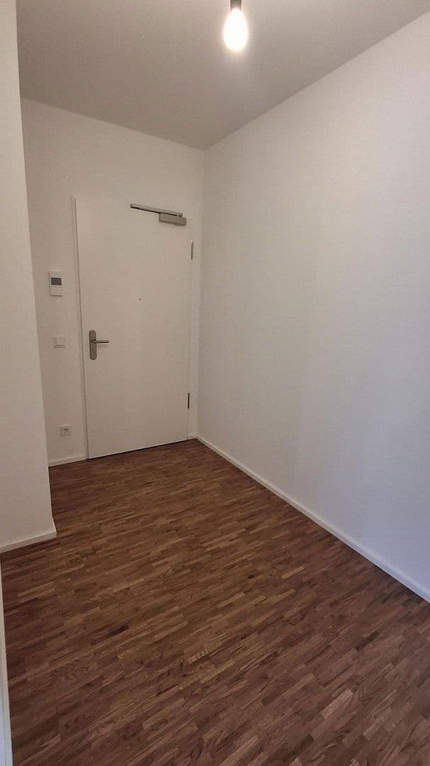 Prenájom bytu 2-izbový 67 m², Ludwig-Landmann-Straße 381, Frankfurt am Main, Hesensko Prenájom bytu 2-izbový 67 m², Ludwig-Landmann-Straße 381, Frankfurt am Main, Hesensko