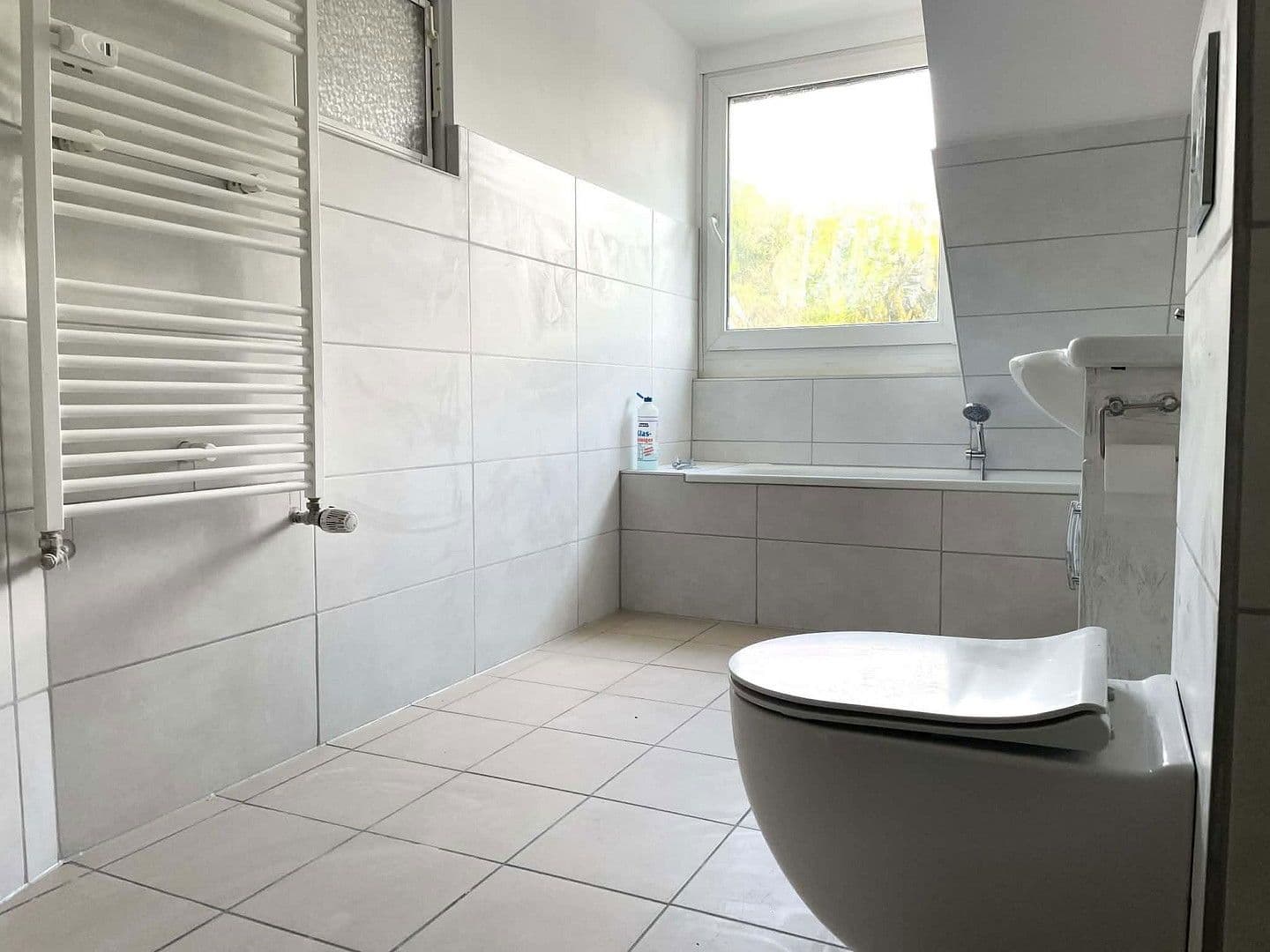 Prenájom bytu 2-izbový 54 m², Sonnborner Straße, Wuppertal, Severné Porýnie - Westfálsko Prenájom bytu 2-izbový 54 m², Sonnborner Straße, Wuppertal, Severné Porýnie - Westfálsko