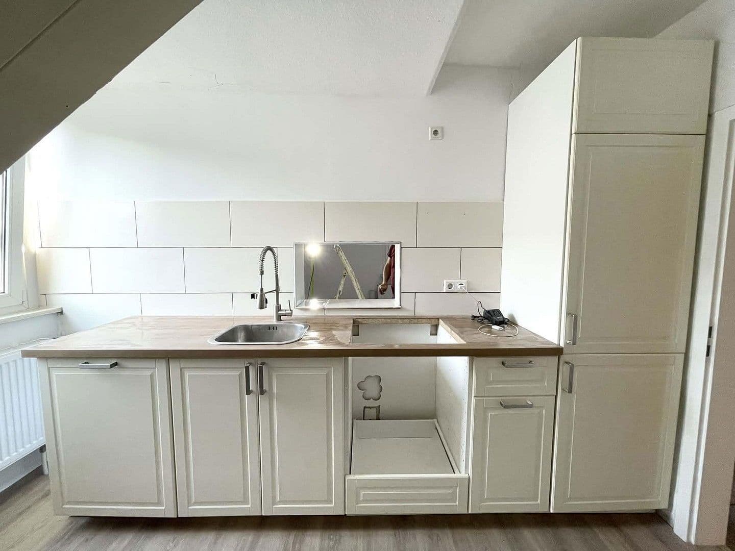 Prenájom bytu 2-izbový 54 m², Sonnborner Straße, Wuppertal, Severné Porýnie - Westfálsko Prenájom bytu 2-izbový 54 m², Sonnborner Straße, Wuppertal, Severné Porýnie - Westfálsko