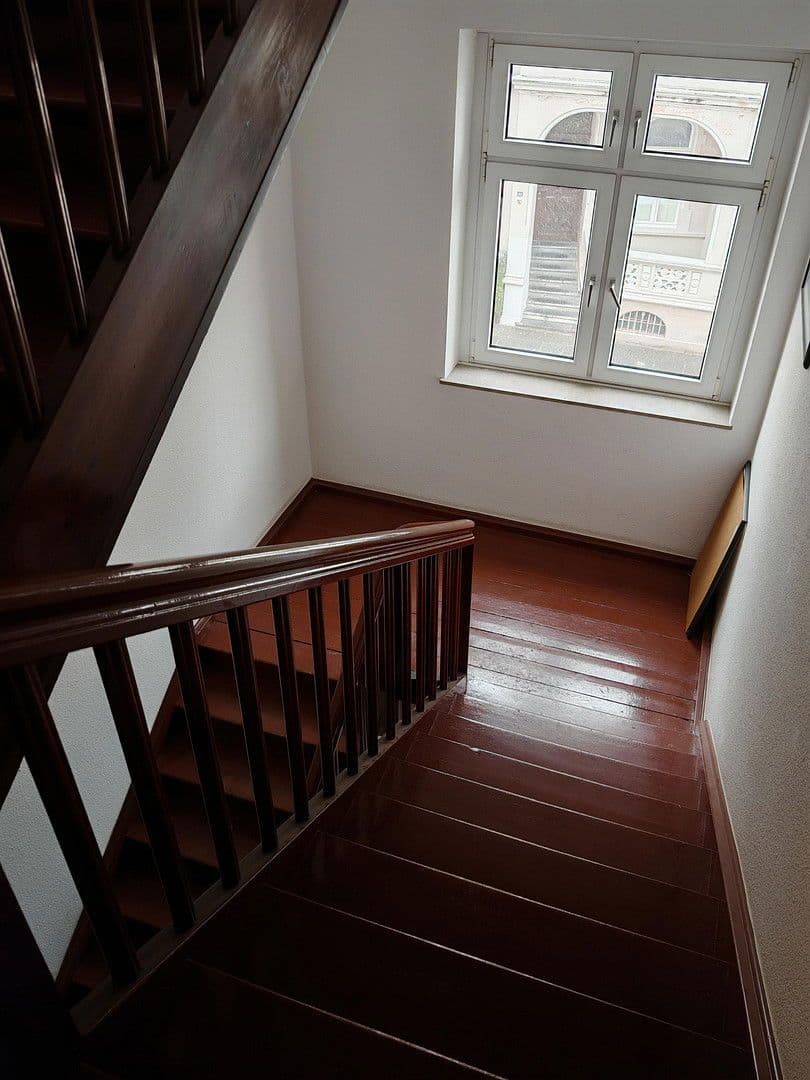 Predaj bytu 3-izbový 101 m², Niebuhrstr. 24, Bonn, Severné Porýnie - Westfálsko Predaj bytu 3-izbový 101 m², Niebuhrstr. 24, Bonn, Severné Porýnie - Westfálsko