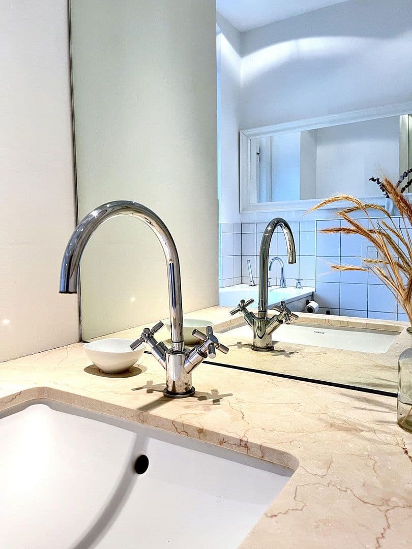 Predaj bytu 2-izbový 86 m², Naunynstr. 68, Berlin, Berlín Predaj bytu 2-izbový 86 m², Naunynstr. 68, Berlin, Berlín