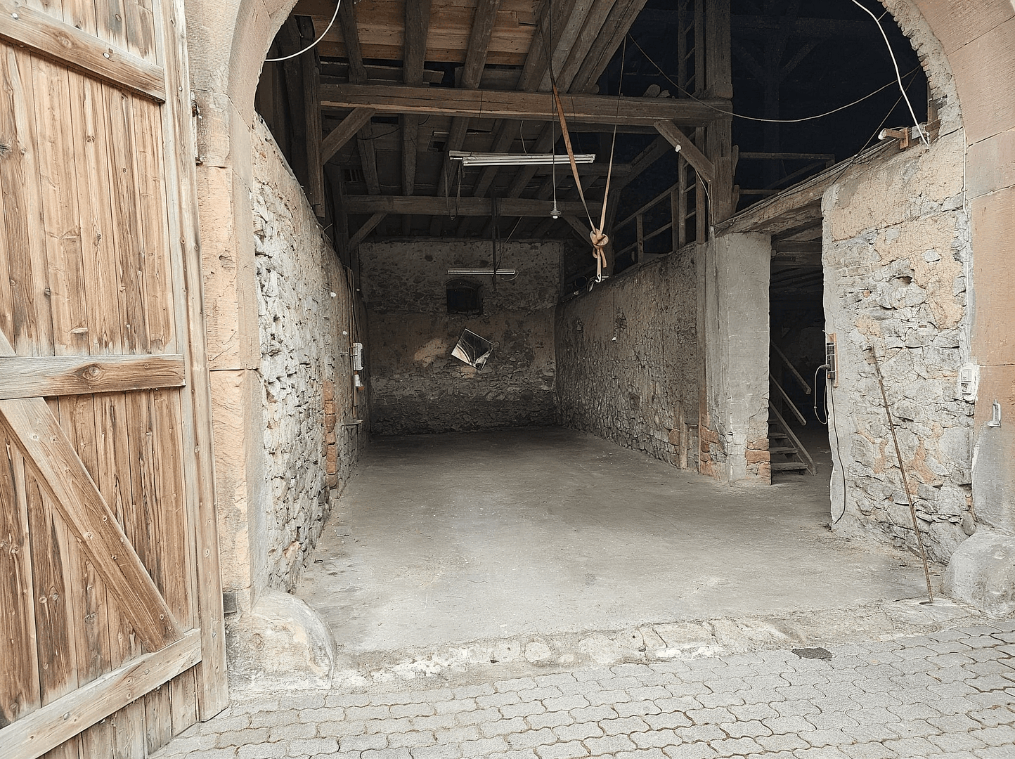 Prenájom nebytového priestoru 340 m², Steinfurther Hauptstraße 27, Bad Nauheim, Hesensko Prenájom nebytového priestoru 340 m², Steinfurther Hauptstraße 27, Bad Nauheim, Hesensko