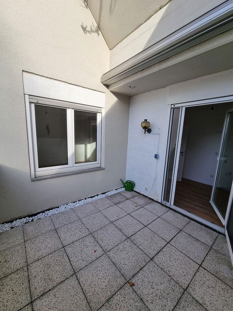 Prenájom bytu 3-izbový 100 m², Bergisch Gladbach, Severné Porýnie - Westfálsko Prenájom bytu 3-izbový 100 m², Bergisch Gladbach, Severné Porýnie - Westfálsko