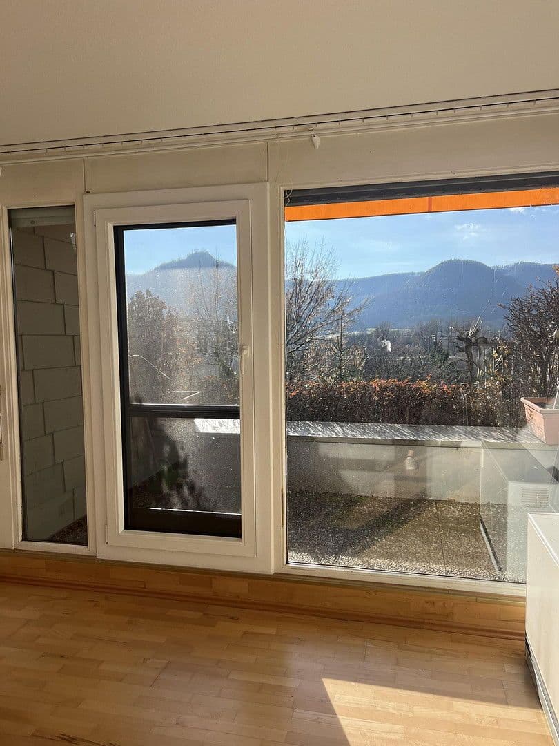 Prenájom bytu 1-izbový 35 m², Im Kolzental 20, Bad Urach, Bádensko-Wurttembersko Prenájom bytu 1-izbový 35 m², Im Kolzental 20, Bad Urach, Bádensko-Wurttembersko