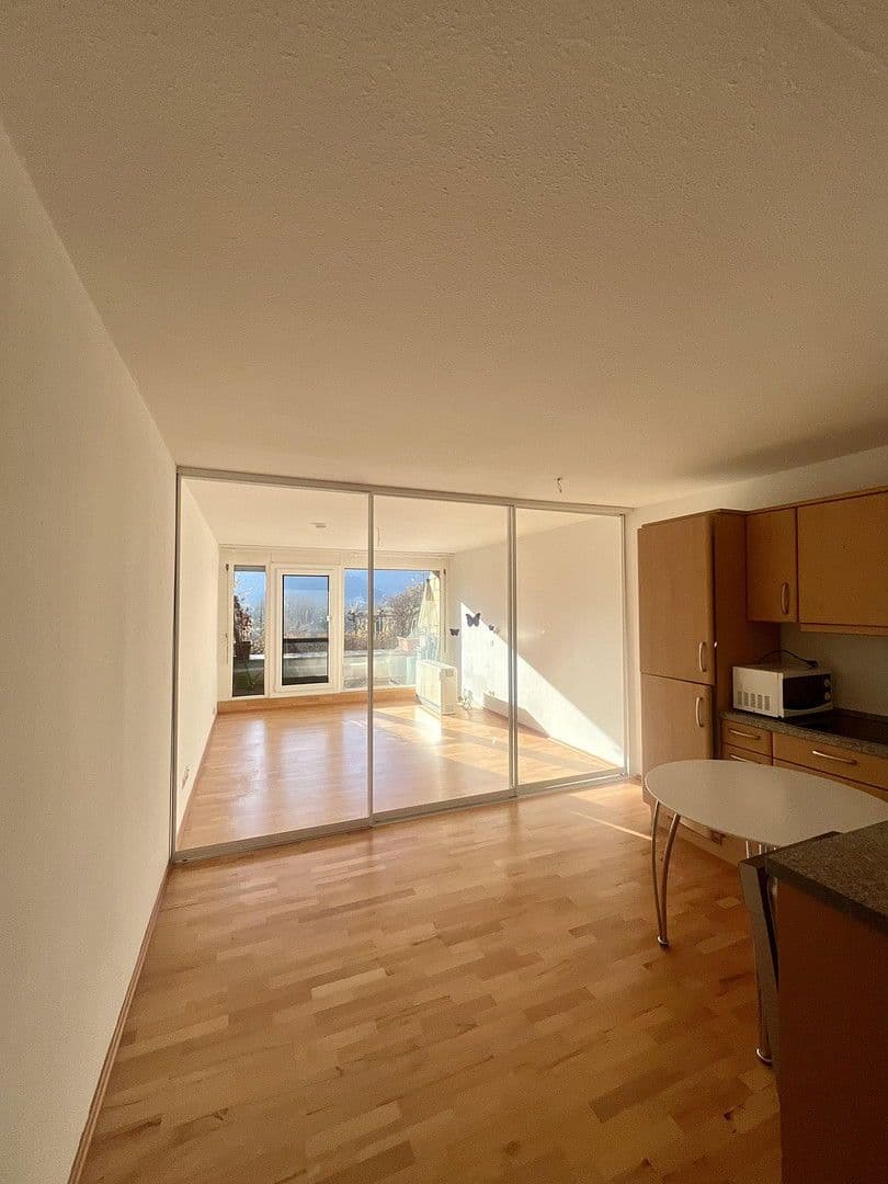 Prenájom bytu 1-izbový 35 m², Im Kolzental 20, Bad Urach, Bádensko-Wurttembersko Prenájom bytu 1-izbový 35 m², Im Kolzental 20, Bad Urach, Bádensko-Wurttembersko