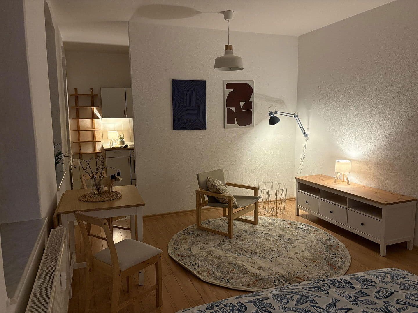 Prenájom bytu 1-izbový 36 m², Tannenstraße 4, Chemnitz, Sasko Prenájom bytu 1-izbový 36 m², Tannenstraße 4, Chemnitz, Sasko