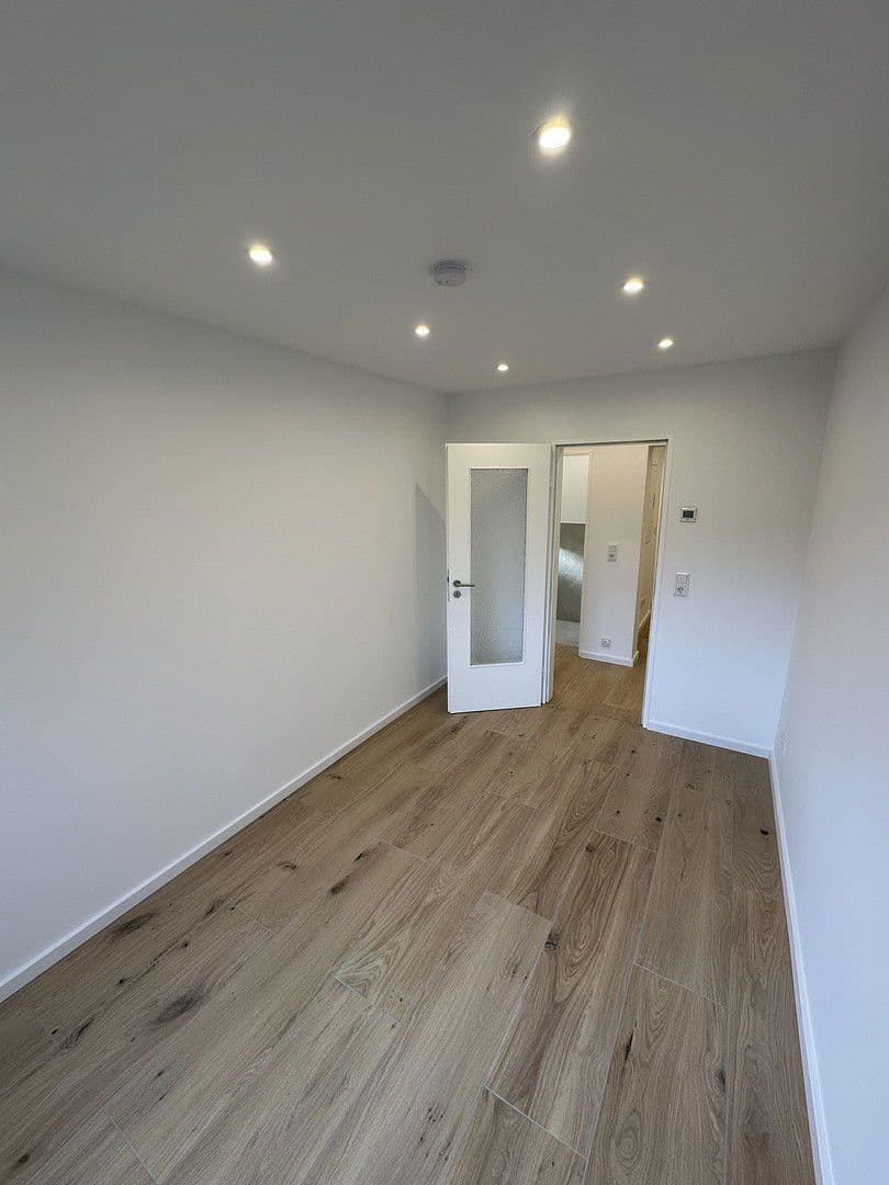 Prenájom bytu 4-izbový 108 m², Gabelsbergerstraße 37, Dortmund, Severné Porýnie - Westfálsko Prenájom bytu 4-izbový 108 m², Gabelsbergerstraße 37, Dortmund, Severné Porýnie - Westfálsko