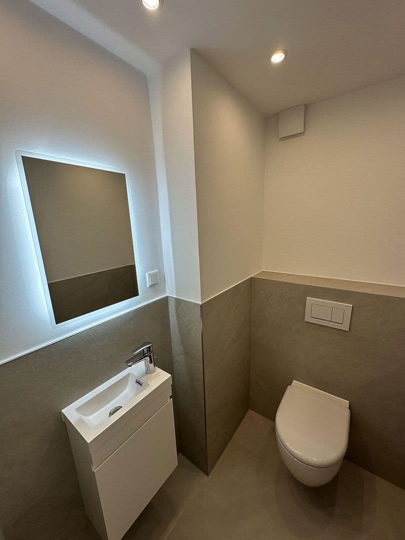 Prenájom bytu 4-izbový 108 m², Gabelsbergerstraße 37, Dortmund, Severné Porýnie - Westfálsko Prenájom bytu 4-izbový 108 m², Gabelsbergerstraße 37, Dortmund, Severné Porýnie - Westfálsko