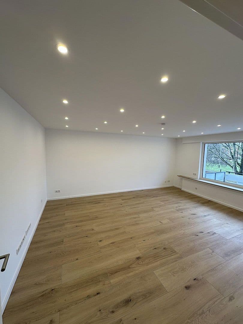 Prenájom bytu 4-izbový 108 m², Gabelsbergerstraße 37, Dortmund, Severné Porýnie - Westfálsko Prenájom bytu 4-izbový 108 m², Gabelsbergerstraße 37, Dortmund, Severné Porýnie - Westfálsko