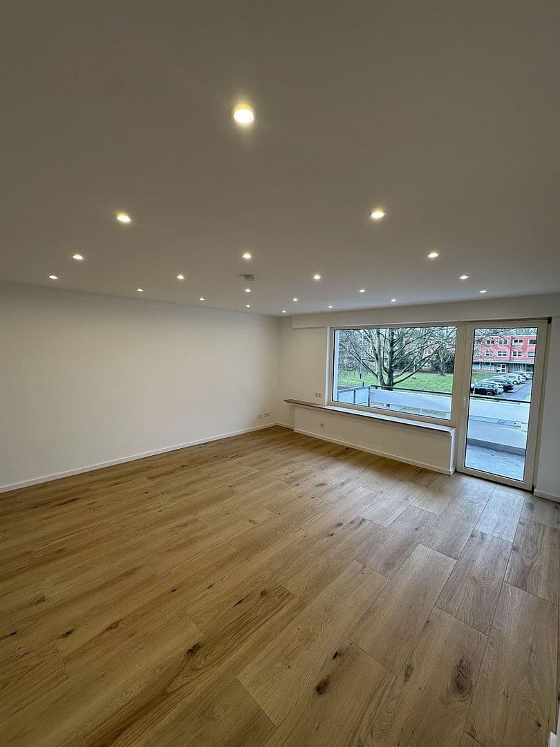 Prenájom bytu 4-izbový 108 m², Gabelsbergerstraße 37, Dortmund, Severné Porýnie - Westfálsko Prenájom bytu 4-izbový 108 m², Gabelsbergerstraße 37, Dortmund, Severné Porýnie - Westfálsko