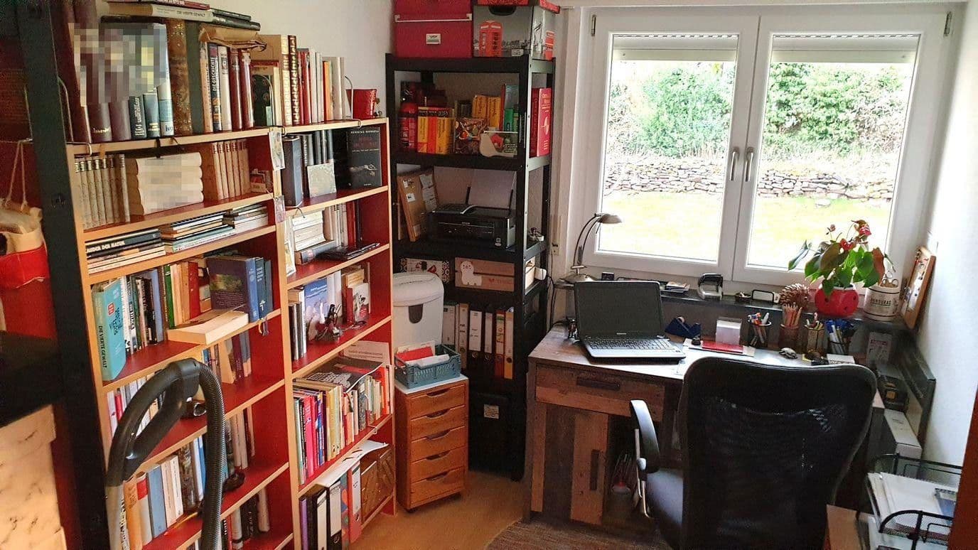 Prenájom bytu 3-izbový 100 m², Am Wiesengrund 4, Straubenhardt, Bádensko-Wurttembersko Prenájom bytu 3-izbový 100 m², Am Wiesengrund 4, Straubenhardt, Bádensko-Wurttembersko