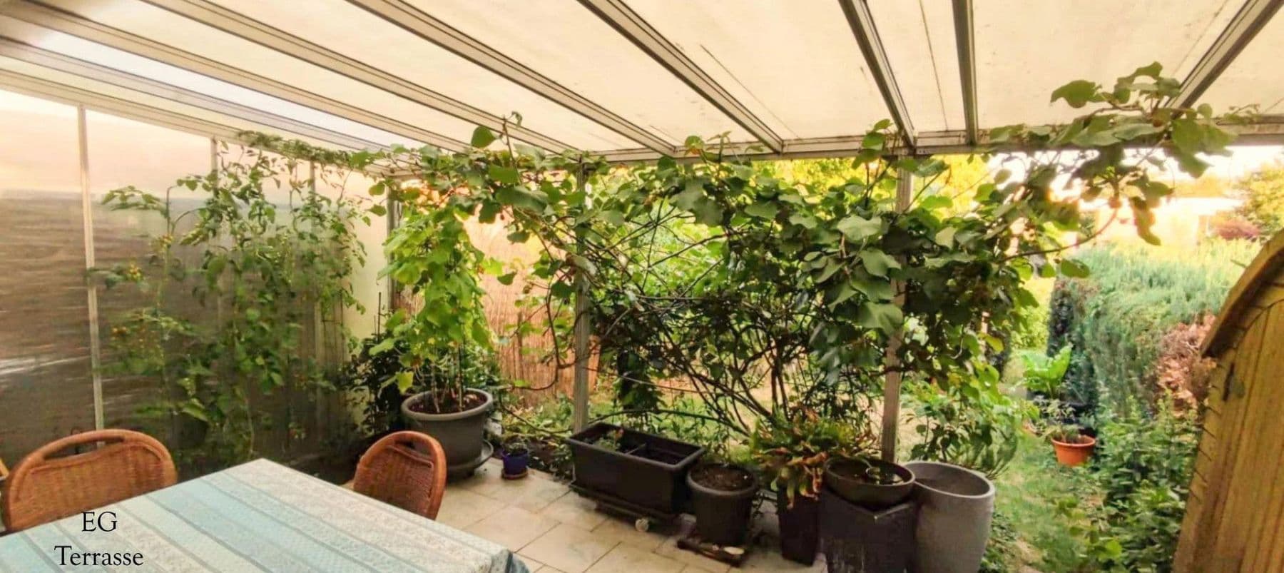 Predaj domu 168 m², pozemek 178 m², Bühlstraße 3/1, Uhingen, Bádensko-Wurttembersko Predaj domu 168 m², pozemek 178 m², Bühlstraße 3/1, Uhingen, Bádensko-Wurttembersko