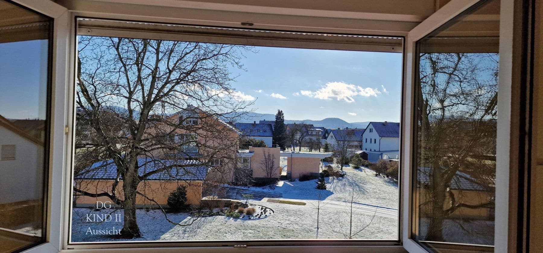 Predaj domu 168 m², pozemek 178 m², Bühlstraße 3/1, Uhingen, Bádensko-Wurttembersko Predaj domu 168 m², pozemek 178 m², Bühlstraße 3/1, Uhingen, Bádensko-Wurttembersko