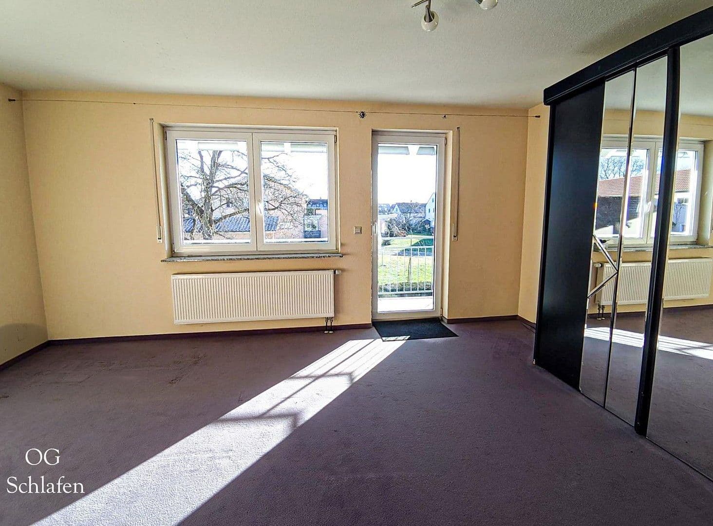 Predaj domu 168 m², pozemek 178 m², Bühlstraße 3/1, Uhingen, Bádensko-Wurttembersko Predaj domu 168 m², pozemek 178 m², Bühlstraße 3/1, Uhingen, Bádensko-Wurttembersko