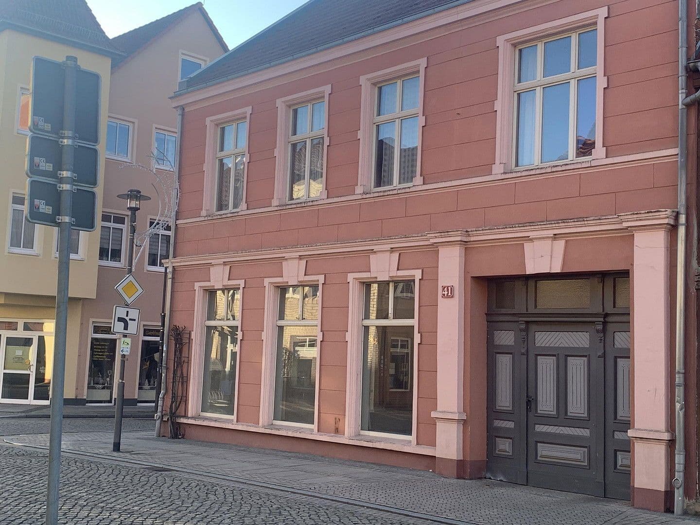 Predaj nebytového priestoru 414 m², Breite Str. 41, Osterburg (Altmark), Sasko-Anhaltsko Predaj nebytového priestoru 414 m², Breite Str. 41, Osterburg (Altmark), Sasko-Anhaltsko