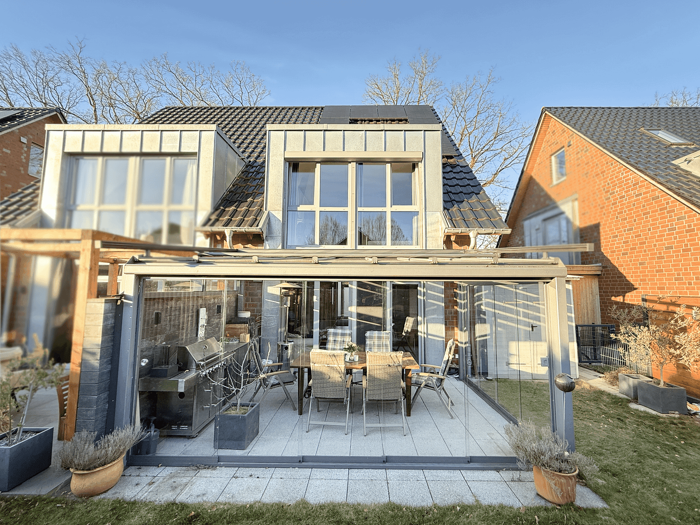 Predaj domu 144 m², pozemek 250 m², Norderstedt, Šlezvicko-Holštajnsko Predaj domu 144 m², pozemek 250 m², Norderstedt, Šlezvicko-Holštajnsko