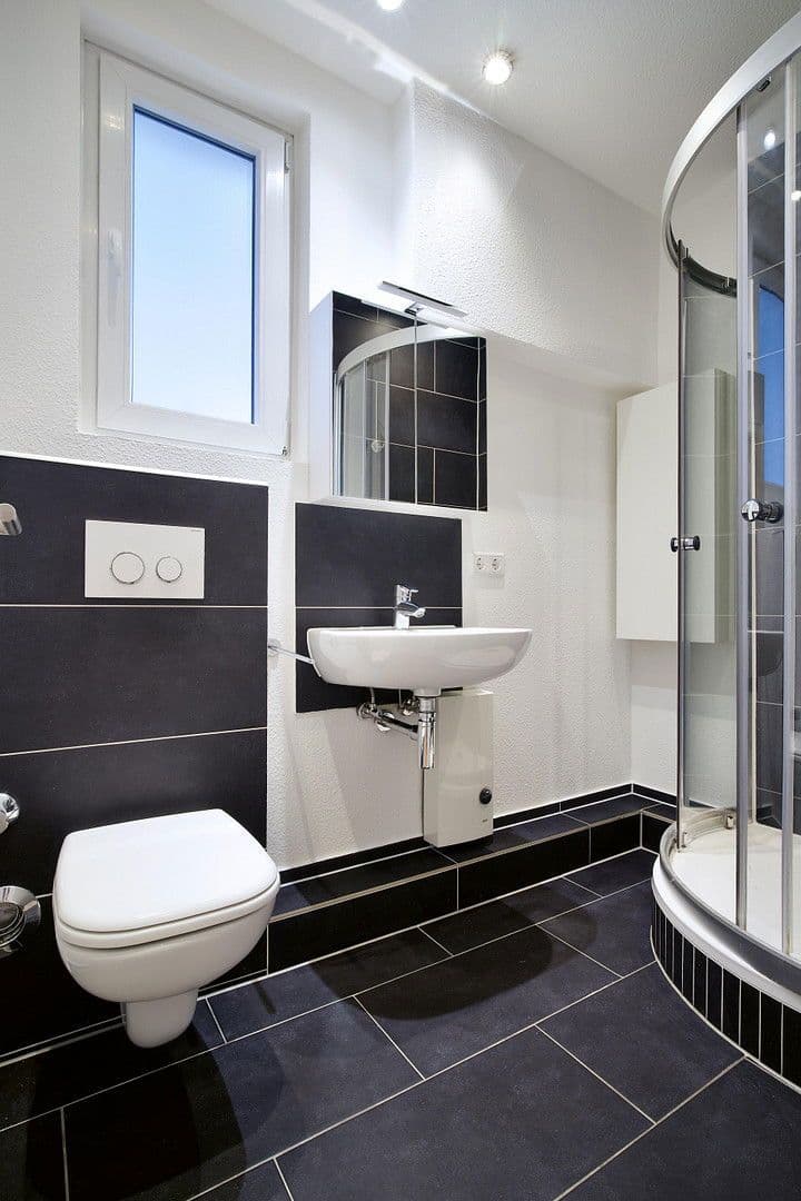 Prenájom bytu 3-izbový 89 m², Dohne 14, Mülheim an der Ruhr, Severné Porýnie - Westfálsko Prenájom bytu 3-izbový 89 m², Dohne 14, Mülheim an der Ruhr, Severné Porýnie - Westfálsko