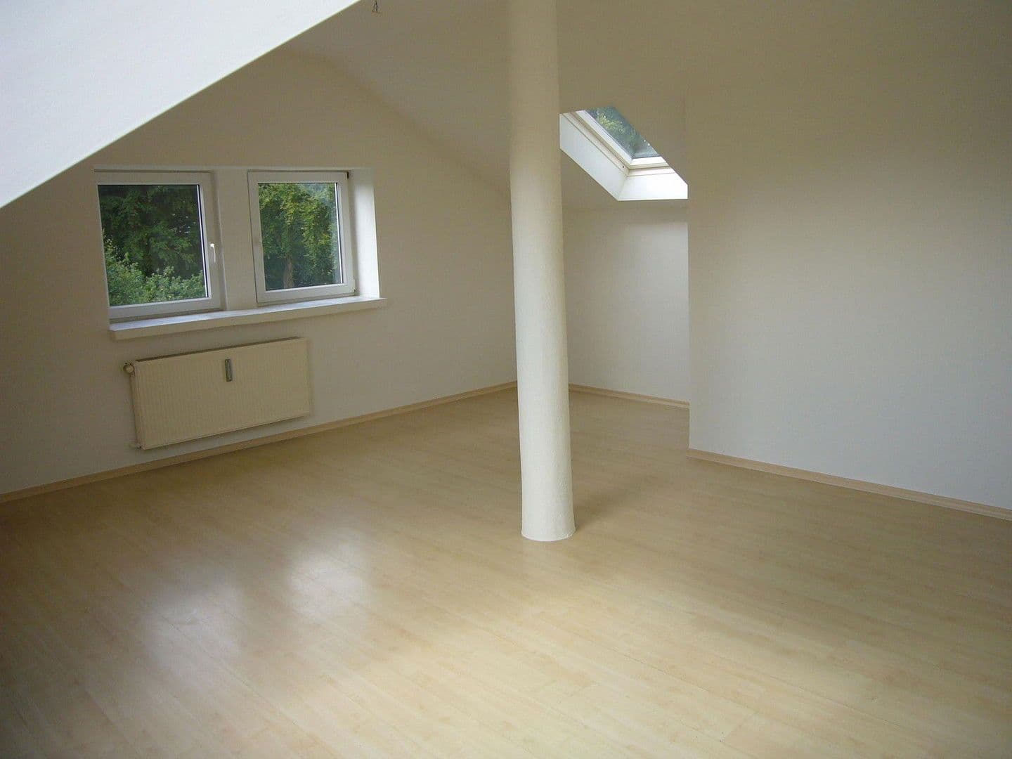 Prenájom bytu 3-izbový 70 m², Hauptstraß 56, Monschau, Severné Porýnie - Westfálsko Prenájom bytu 3-izbový 70 m², Hauptstraß 56, Monschau, Severné Porýnie - Westfálsko