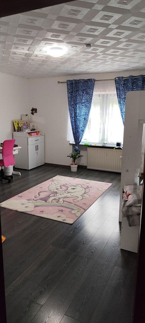 Predaj domu 180 m², pozemek 839 m², Illingen, Sársko Predaj domu 180 m², pozemek 839 m², Illingen, Sársko