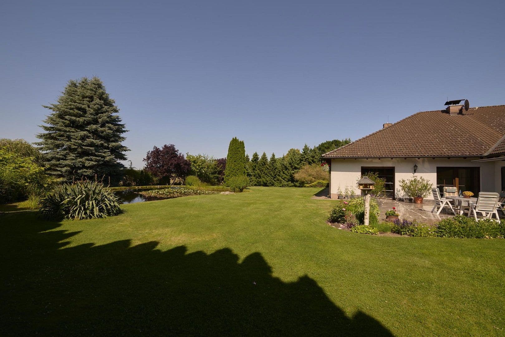 Predaj domu 277 m², pozemek 3.439 m², Treuenbrietzen, Brandenbursko Predaj domu 277 m², pozemek 3.439 m², Treuenbrietzen, Brandenbursko