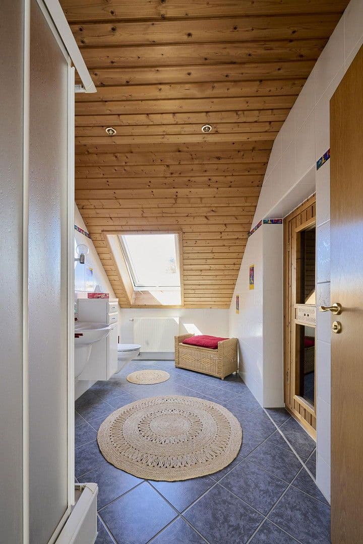 Predaj domu 277 m², pozemek 3.439 m², Treuenbrietzen, Brandenbursko Predaj domu 277 m², pozemek 3.439 m², Treuenbrietzen, Brandenbursko