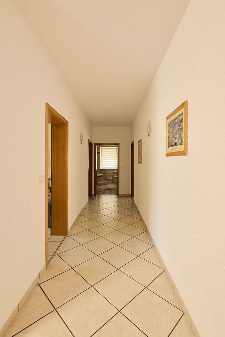 Predaj domu 277 m², pozemek 3.439 m², Treuenbrietzen, Brandenbursko Predaj domu 277 m², pozemek 3.439 m², Treuenbrietzen, Brandenbursko