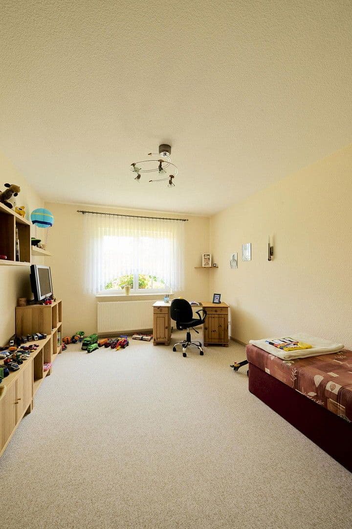 Predaj domu 277 m², pozemek 3.439 m², Treuenbrietzen, Brandenbursko Predaj domu 277 m², pozemek 3.439 m², Treuenbrietzen, Brandenbursko