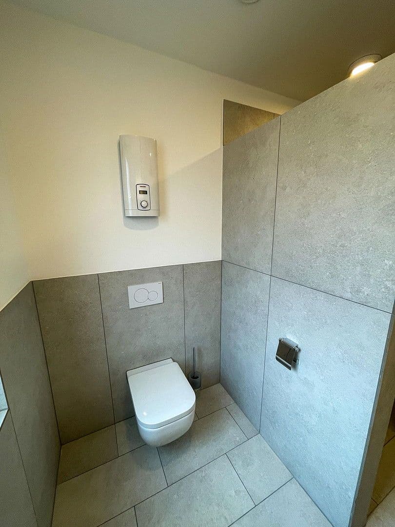 Prenájom bytu 2-izbový 82 m², Piesport, Porýnie-Falcko Prenájom bytu 2-izbový 82 m², Piesport, Porýnie-Falcko