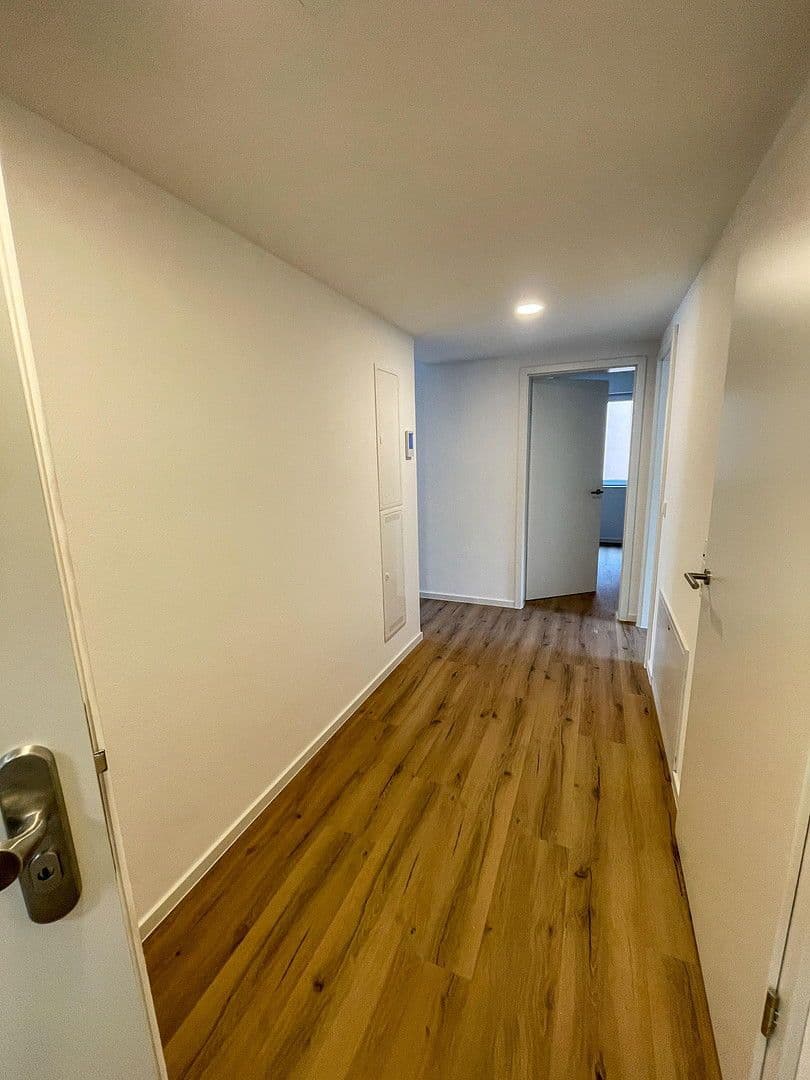 Prenájom bytu 2-izbový 82 m², Piesport, Porýnie-Falcko Prenájom bytu 2-izbový 82 m², Piesport, Porýnie-Falcko