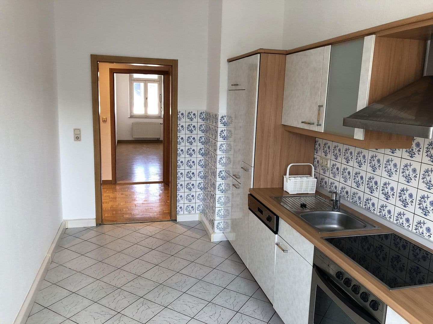 Prenájom bytu 4-izbový 103 m², Poststraße 10, Freiberg, Sasko Prenájom bytu 4-izbový 103 m², Poststraße 10, Freiberg, Sasko