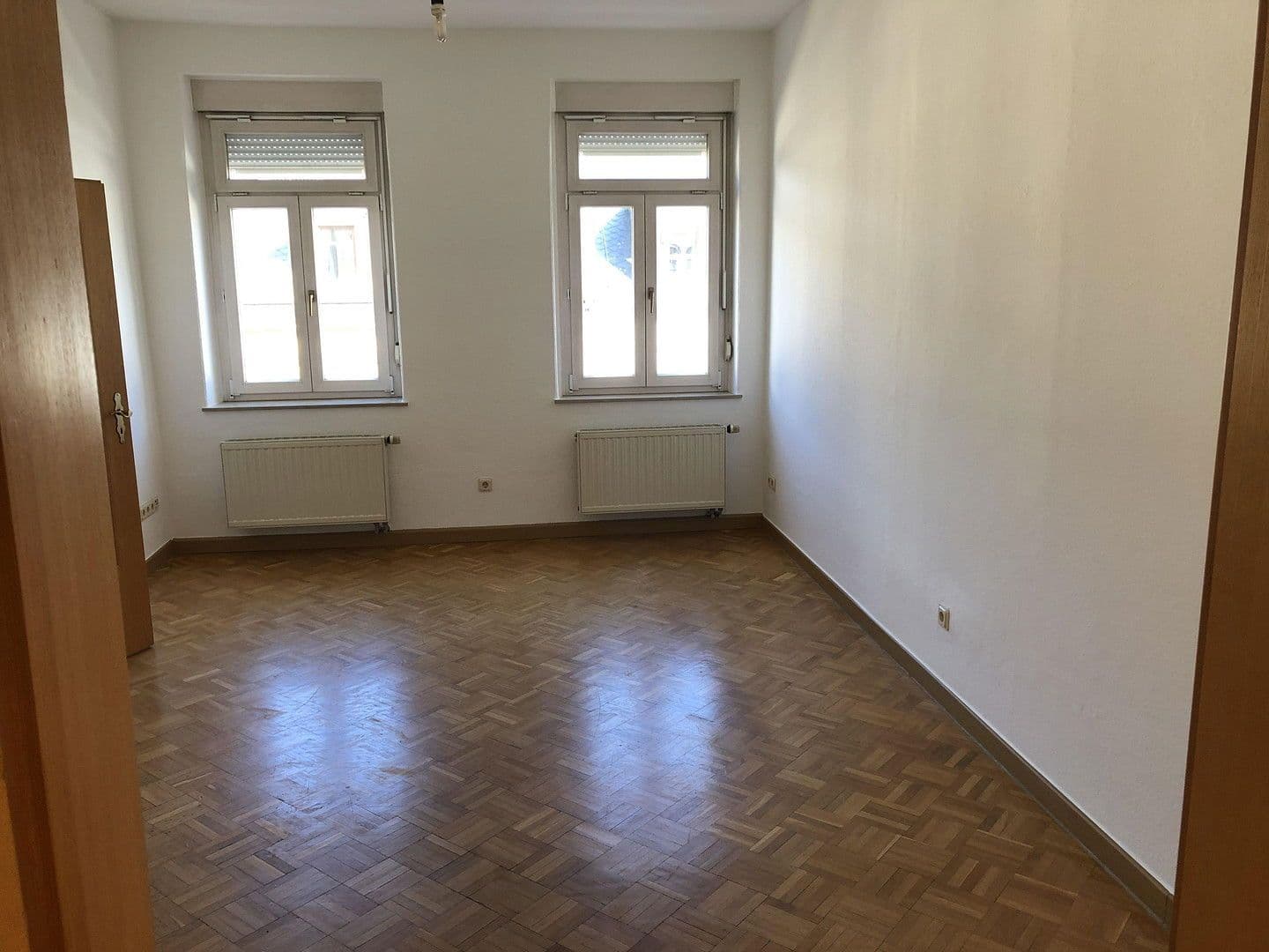 Prenájom bytu 4-izbový 103 m², Poststraße 10, Freiberg, Sasko Prenájom bytu 4-izbový 103 m², Poststraße 10, Freiberg, Sasko