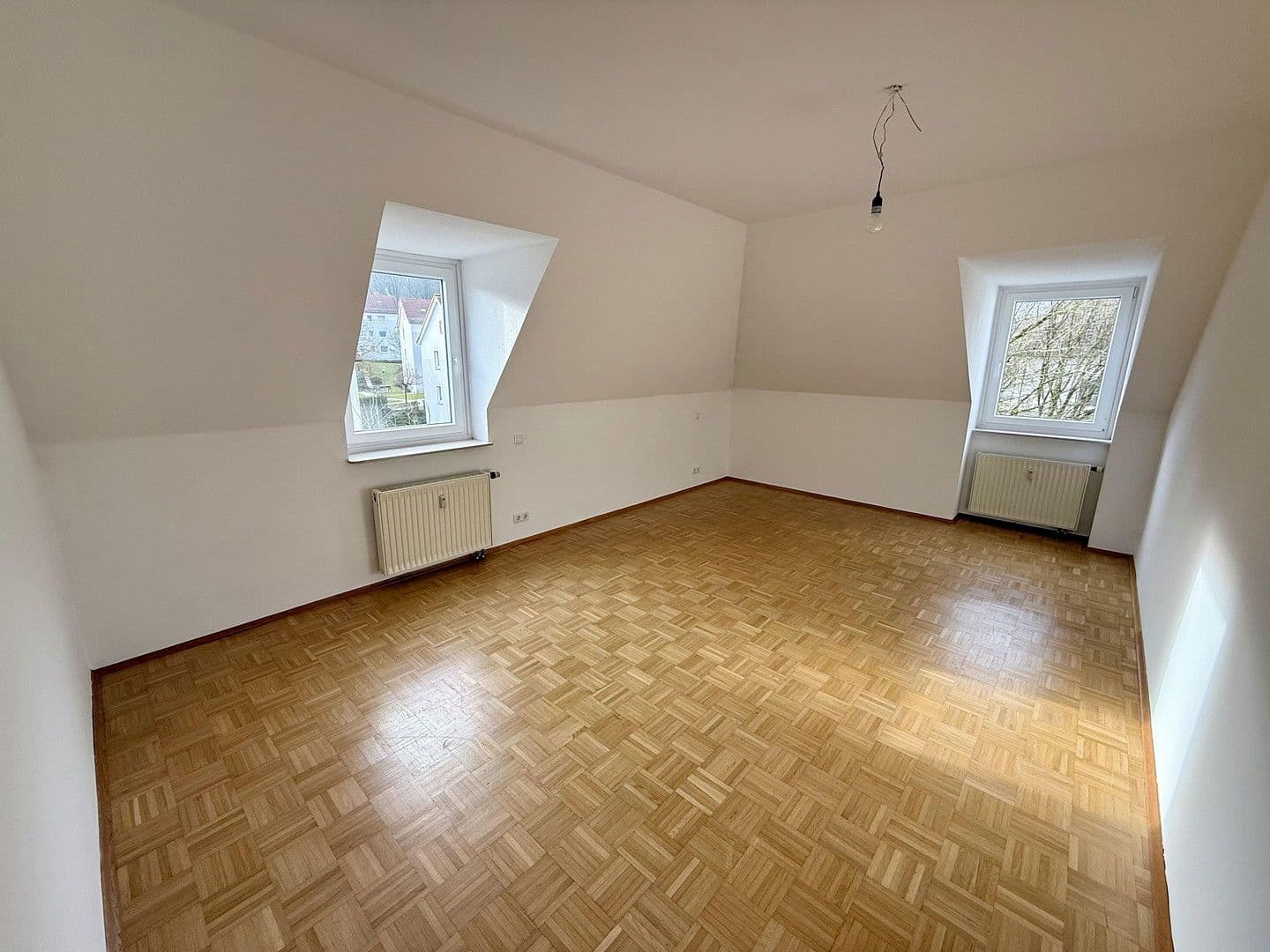 Prenájom bytu 2-izbový 75 m², Lipper Hellweg 239, Bielefeld, Severné Porýnie - Westfálsko Prenájom bytu 2-izbový 75 m², Lipper Hellweg 239, Bielefeld, Severné Porýnie - Westfálsko