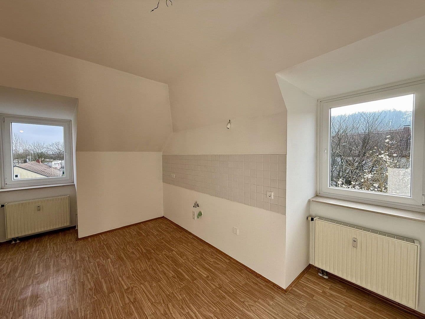 Prenájom bytu 2-izbový 75 m², Lipper Hellweg 239, Bielefeld, Severné Porýnie - Westfálsko Prenájom bytu 2-izbový 75 m², Lipper Hellweg 239, Bielefeld, Severné Porýnie - Westfálsko