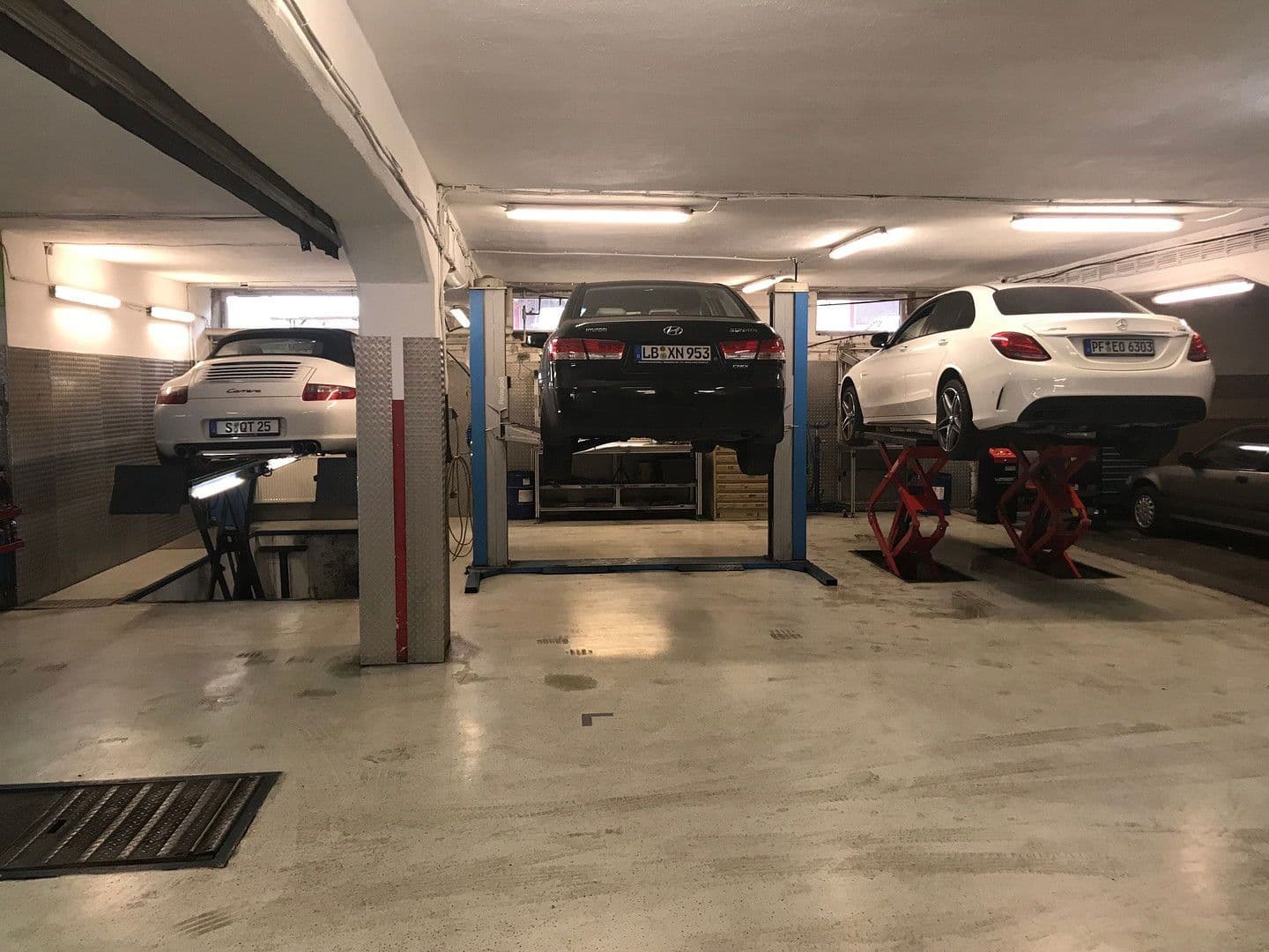 Prenájom nebytového priestoru 70 m², Stuttgart, Bádensko-Wurttembersko Prenájom nebytového priestoru 70 m², Stuttgart, Bádensko-Wurttembersko