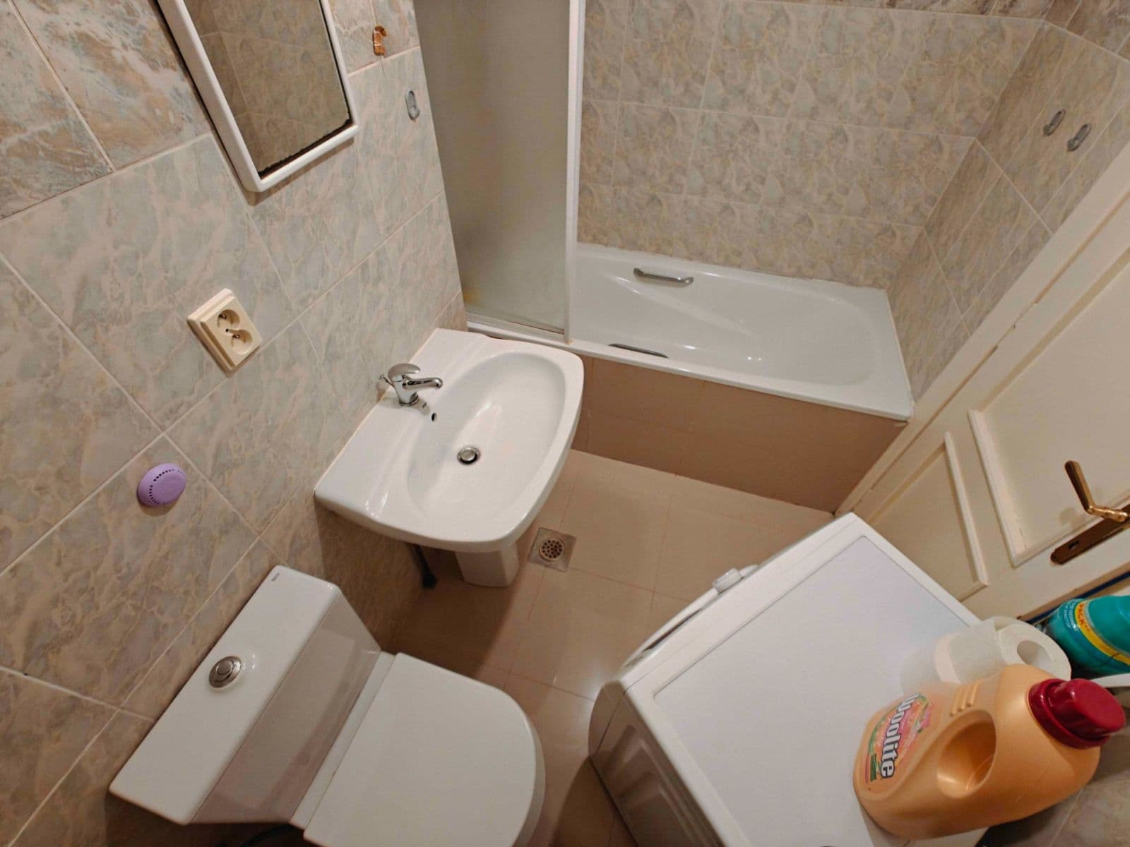 Prenájom bytu 1-izbový 32 m², Přímá, Praha, Praha Prenájom bytu 1-izbový 32 m², Přímá, Praha, Praha