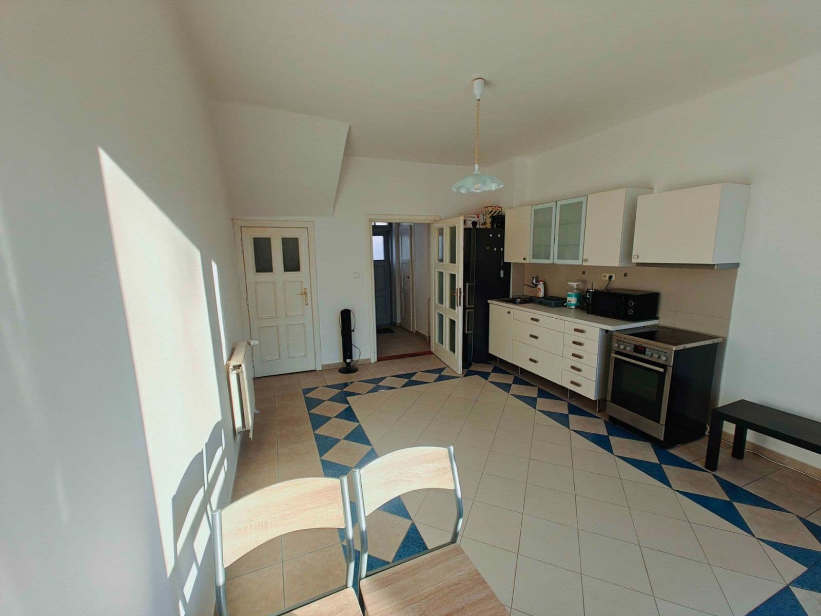 Prenájom bytu 1-izbový 32 m², Přímá, Praha, Praha Prenájom bytu 1-izbový 32 m², Přímá, Praha, Praha