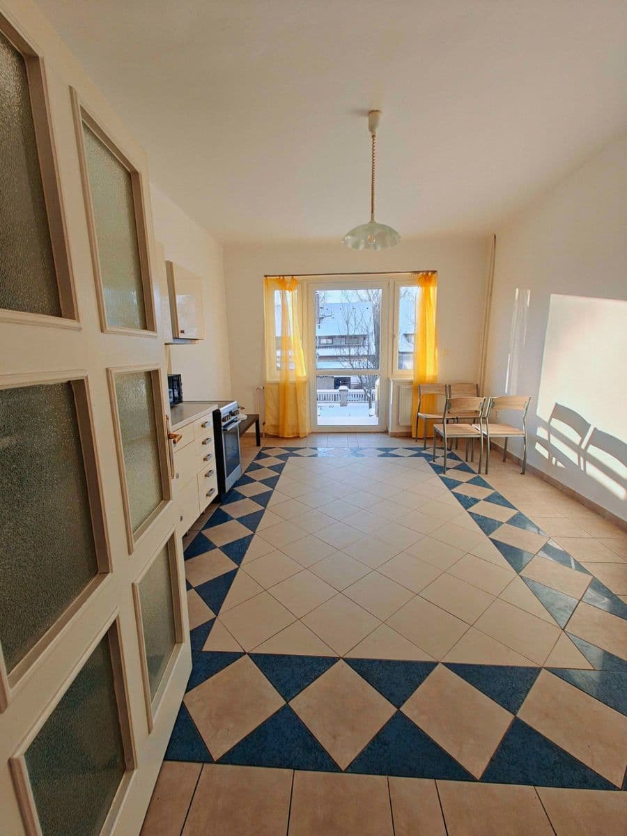 Prenájom bytu 1-izbový 32 m², Přímá, Praha, Praha Prenájom bytu 1-izbový 32 m², Přímá, Praha, Praha