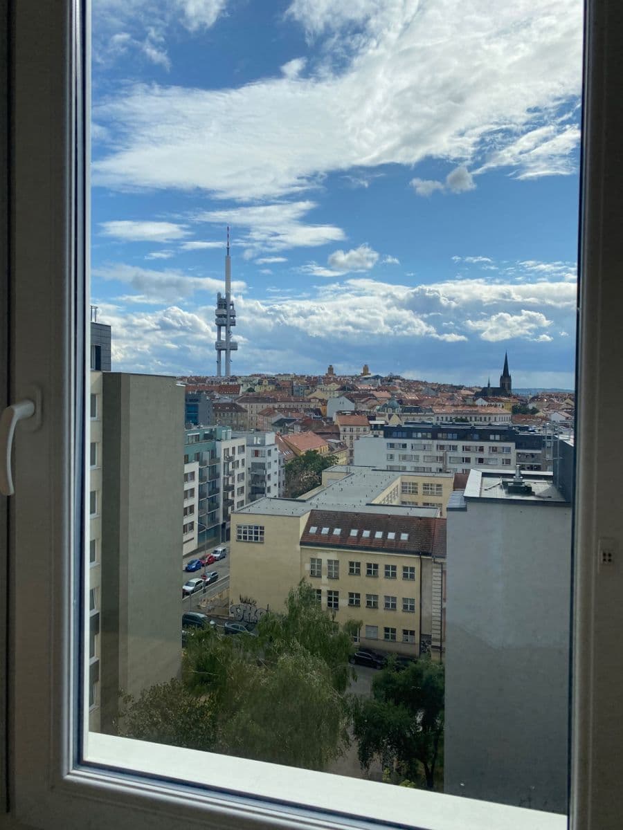 Predaj bytu 3-izbový 75 m², Jeseniova, Praha, Praha Predaj bytu 3-izbový 75 m², Jeseniova, Praha, Praha