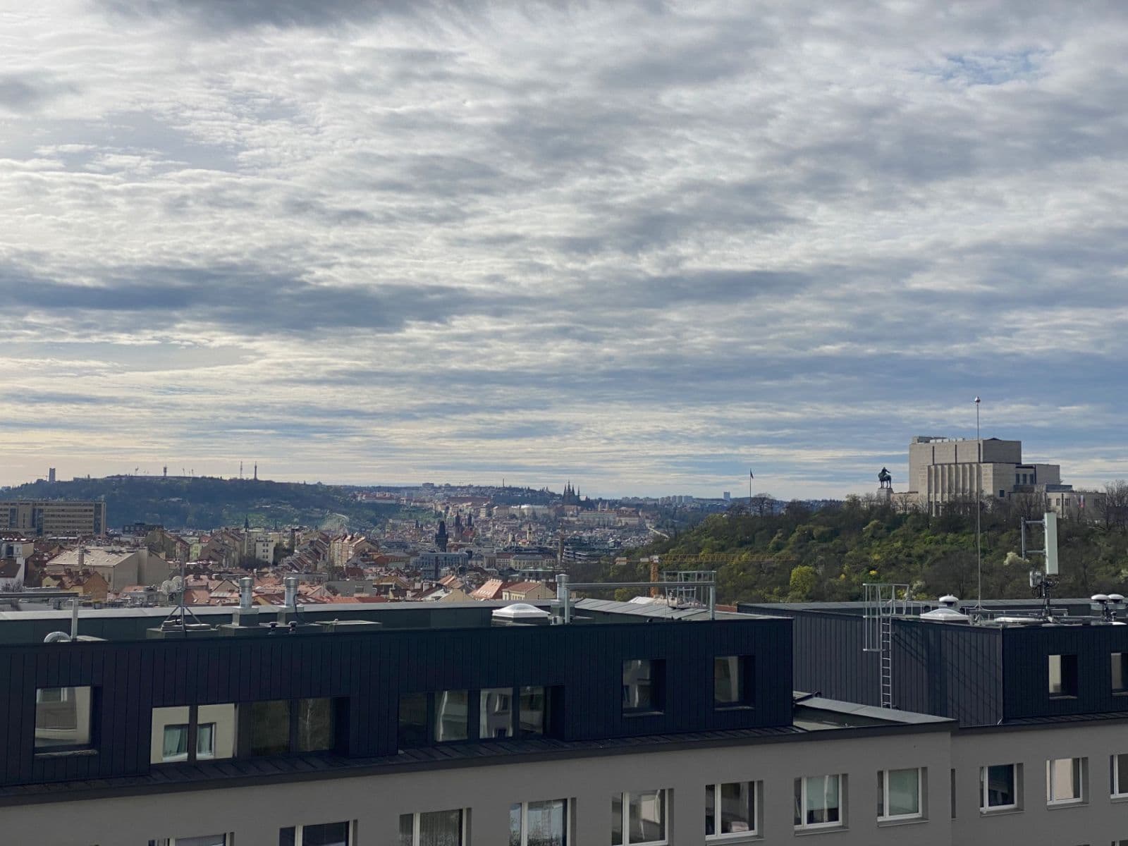 Predaj bytu 3-izbový 75 m², Jeseniova, Praha, Praha Predaj bytu 3-izbový 75 m², Jeseniova, Praha, Praha