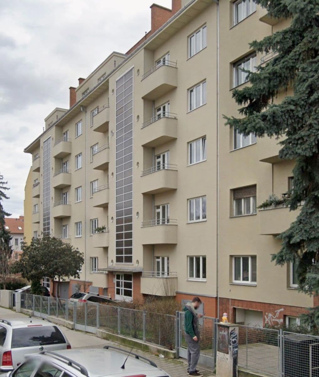 Predaj bytu 4-izbový 100 m², Skřivanova, Brno, Jihomoravský kraj Predaj bytu 4-izbový 100 m², Skřivanova, Brno, Jihomoravský kraj