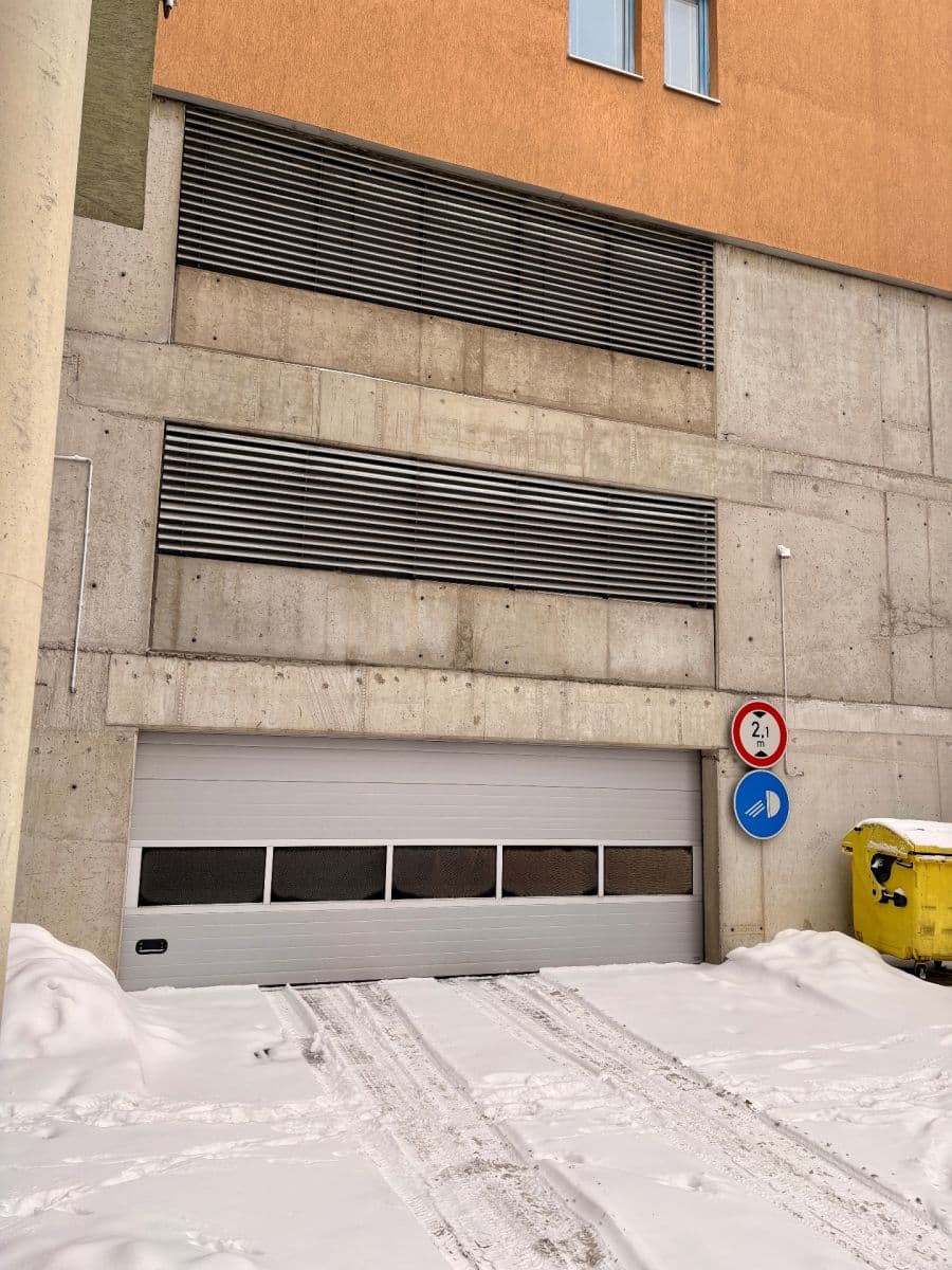 Predaj bytu 3-izbový 86 m², Jeronýmova, Liberec, Liberecký kraj Predaj bytu 3-izbový 86 m², Jeronýmova, Liberec, Liberecký kraj