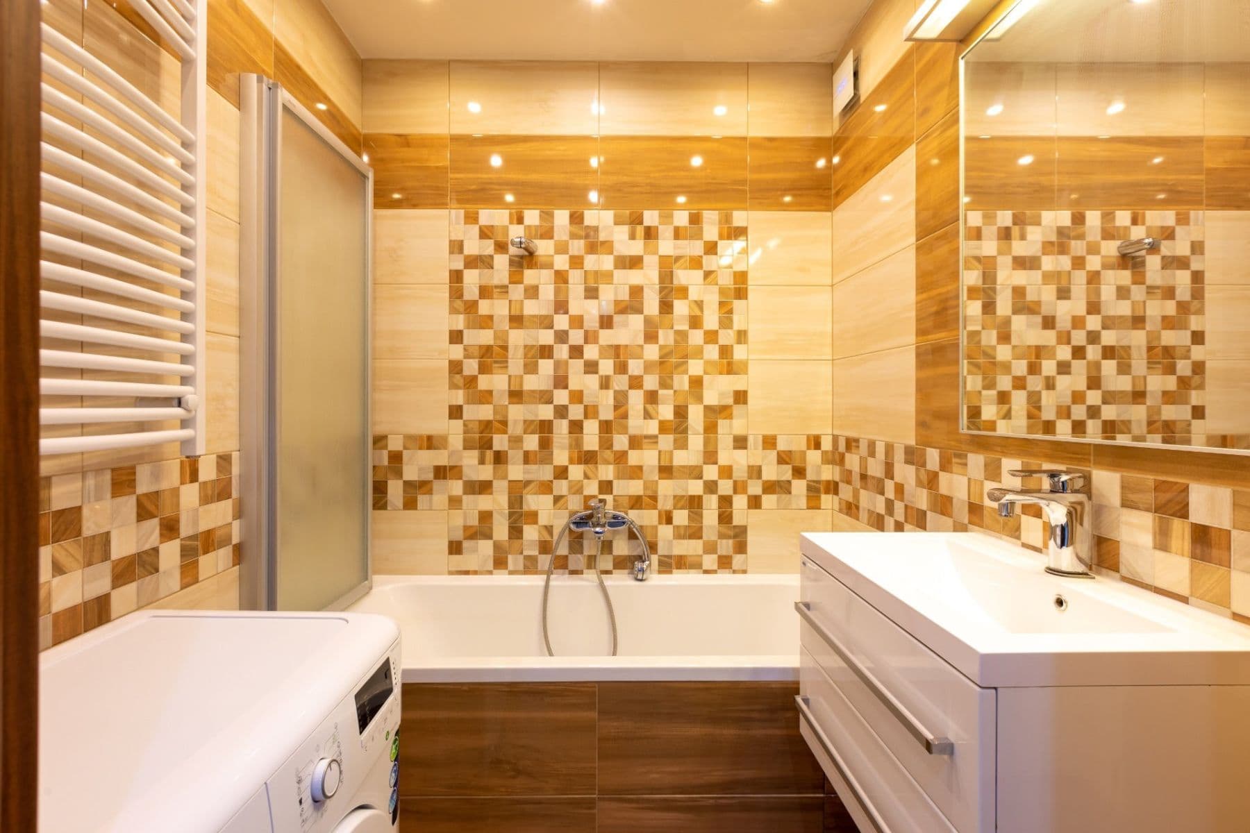 Prenájom bytu 3-izbový 76 m², Tatarkova, Praha, Praha Prenájom bytu 3-izbový 76 m², Tatarkova, Praha, Praha