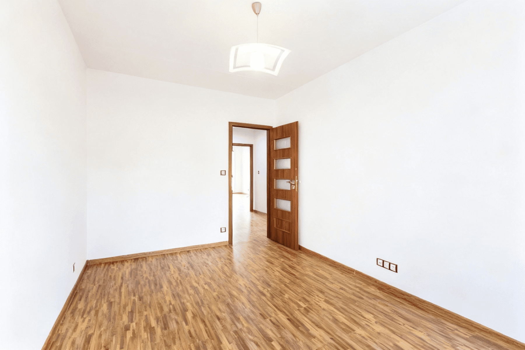 Prenájom bytu 3-izbový 76 m², Tatarkova, Praha, Praha Prenájom bytu 3-izbový 76 m², Tatarkova, Praha, Praha