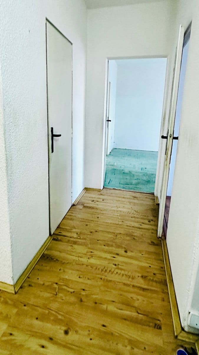 Predaj bytu 4-izbový 73 m², Albrechtova, Ružinov, Bratislavský kraj Predaj bytu 4-izbový 73 m², Albrechtova, Ružinov, Bratislavský kraj