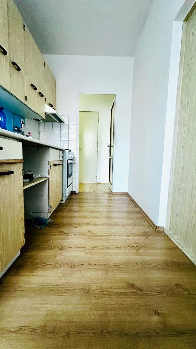 Predaj bytu 4-izbový 73 m², Albrechtova, Ružinov, Bratislavský kraj Predaj bytu 4-izbový 73 m², Albrechtova, Ružinov, Bratislavský kraj