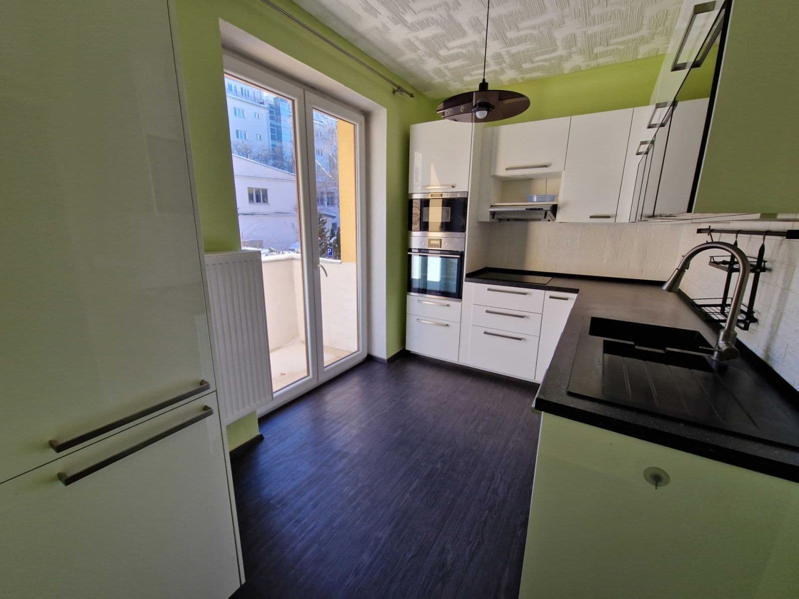 Prenájom bytu 2-izbový 58 m², Podolská, Praha, Praha Prenájom bytu 2-izbový 58 m², Podolská, Praha, Praha