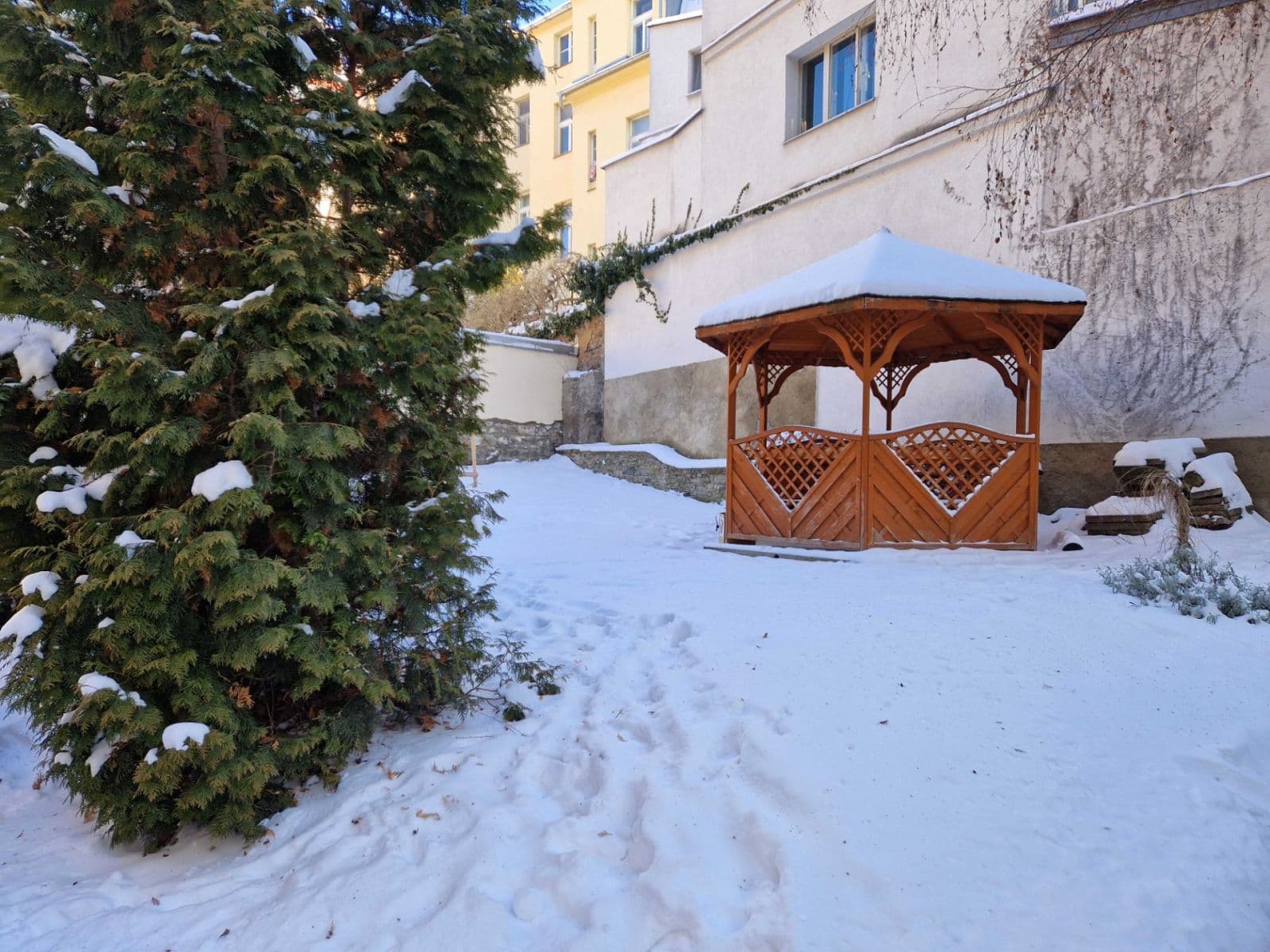 Prenájom bytu 2-izbový 58 m², Podolská, Praha, Praha Prenájom bytu 2-izbový 58 m², Podolská, Praha, Praha