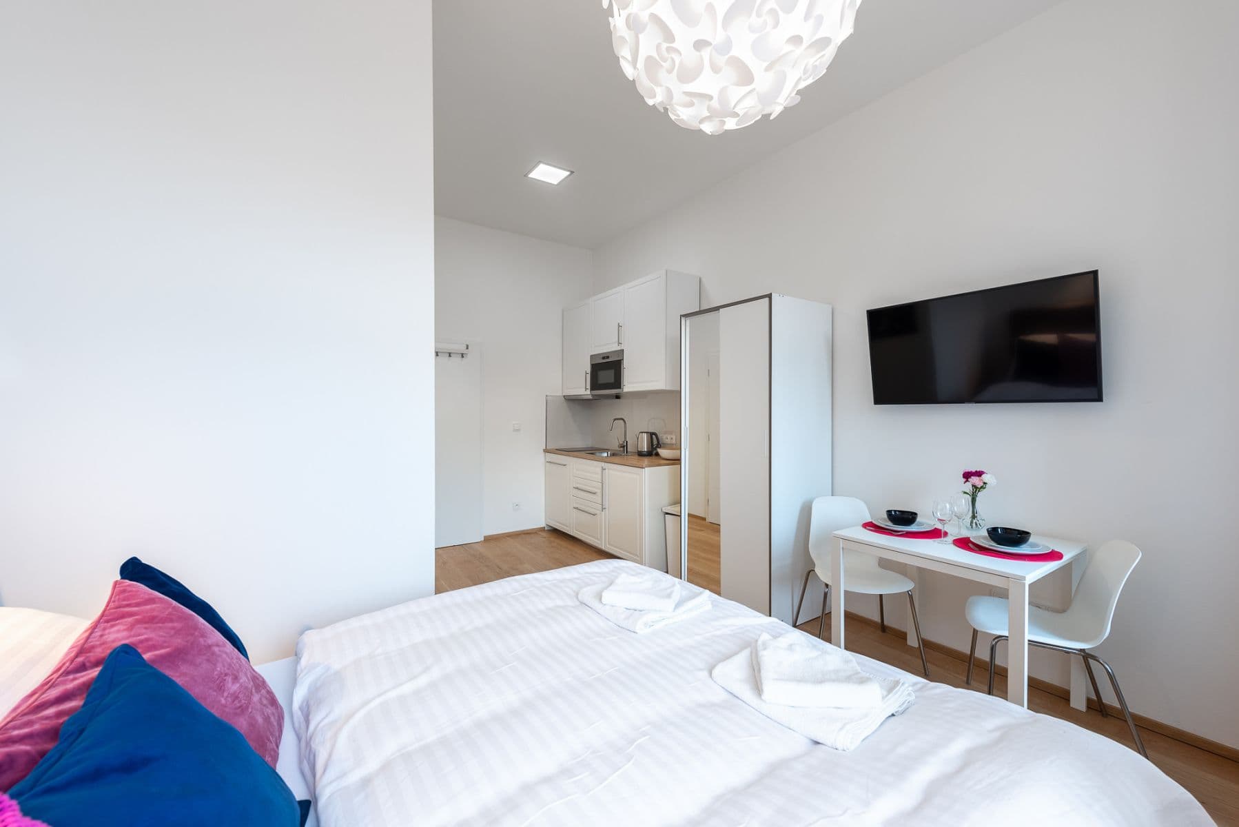 Prenájom bytu 25 m², Těšnov, Praha, Praha Prenájom bytu 25 m², Těšnov, Praha, Praha